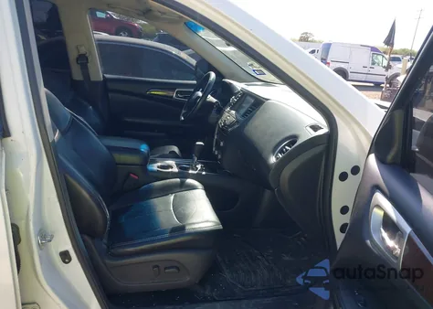 2014 Nissan Pathfinder Platinum из США, поврежденный, VIN 5N1AR2MN6EC686543